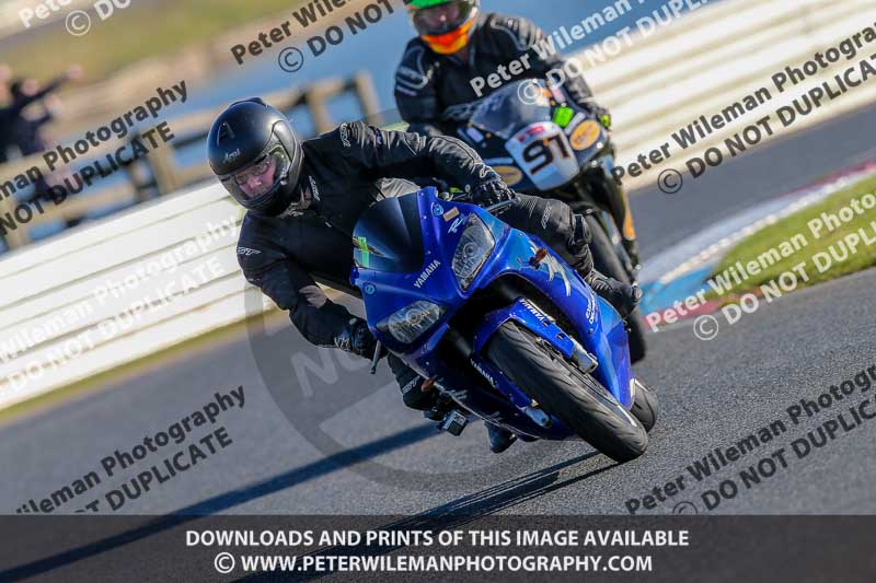 PJM Wedding Photography;enduro digital images;event digital images;eventdigitalimages;mallory park;mallory park photographs;mallory park trackday;mallory park trackday photographs;no limits trackdays;peter wileman photography;racing digital images;trackday digital images;trackday photos